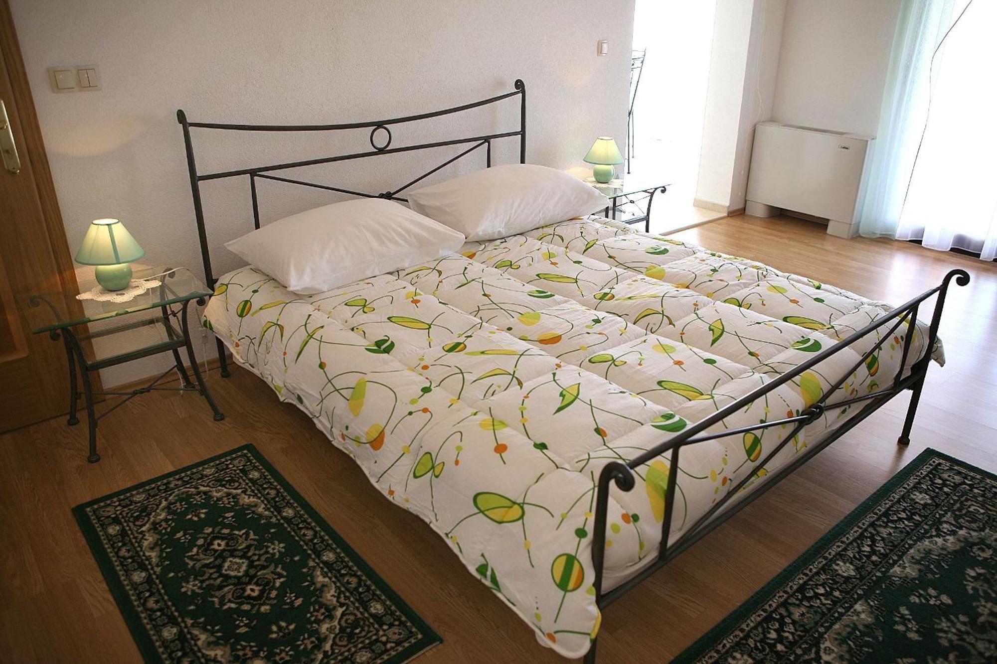 Apartments Ivona 2 Trogir Quarto foto